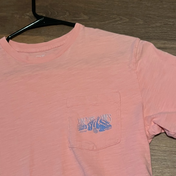 Men's Vineyard Vines T-shirt extra small - Picture 2 of 5